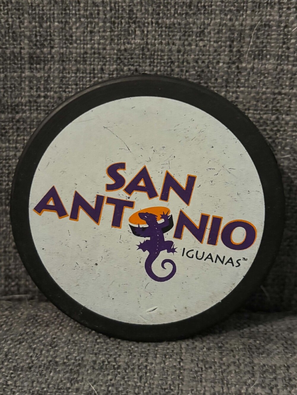 Vintage - New San Antonio Iguanas Central Hockey League (CHL) Hockey Puck